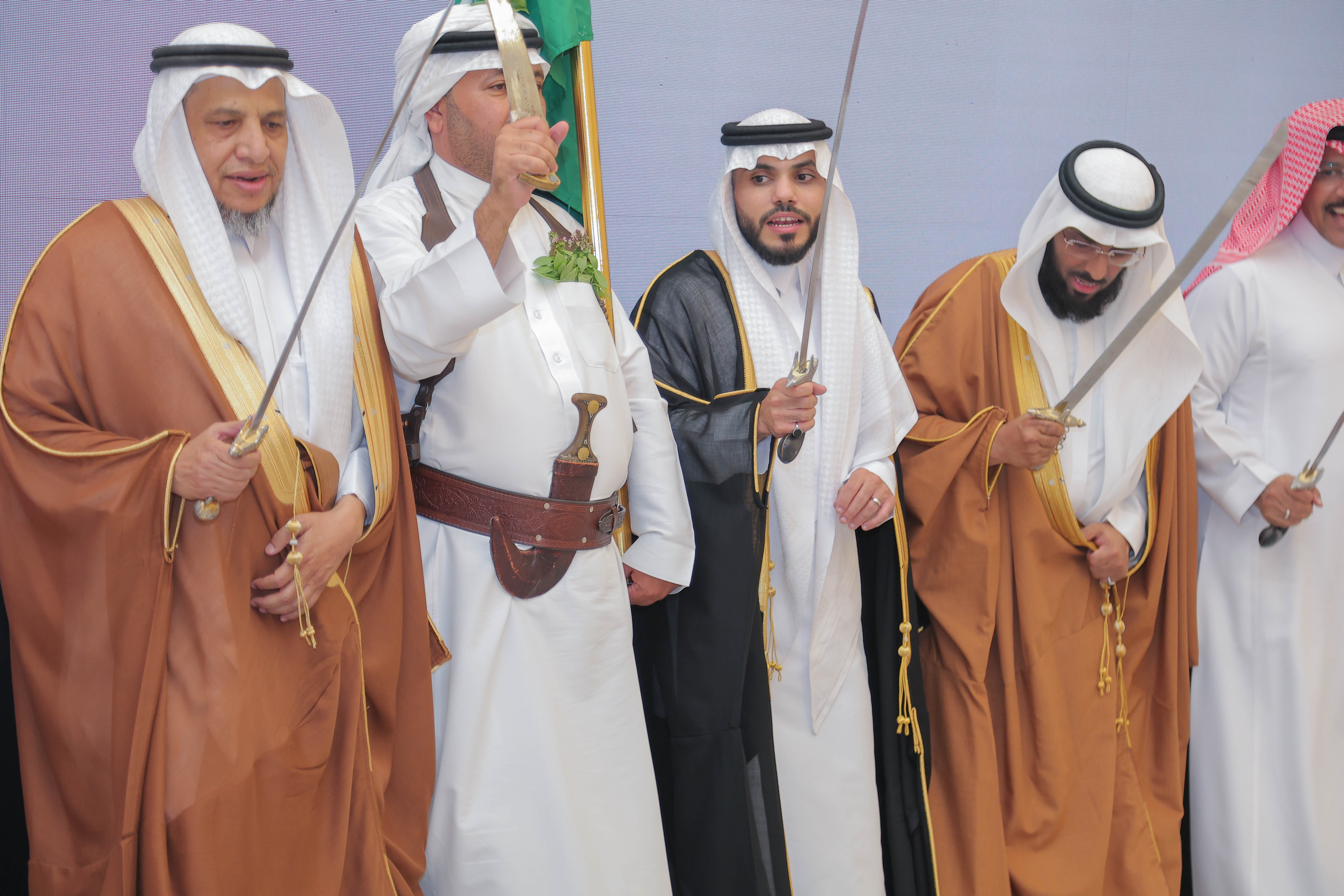 صورة من الحفل 169