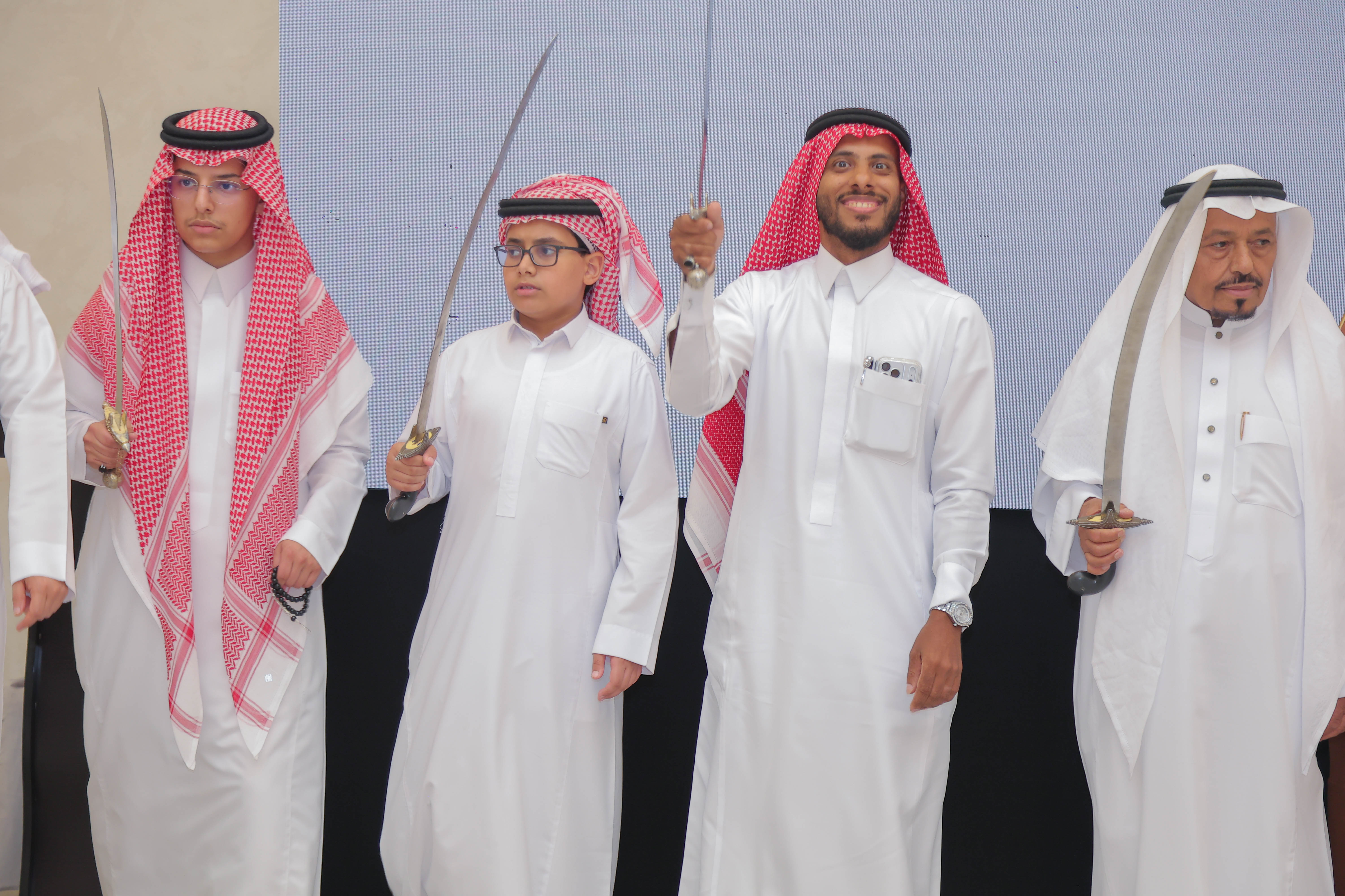 صورة من الحفل 170